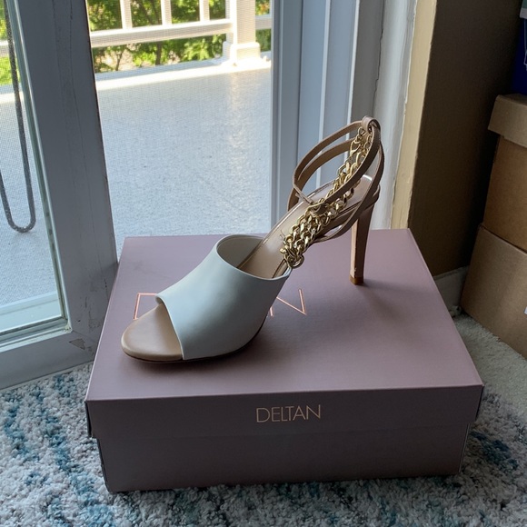 Heeled sandals - Picture 5 of 6